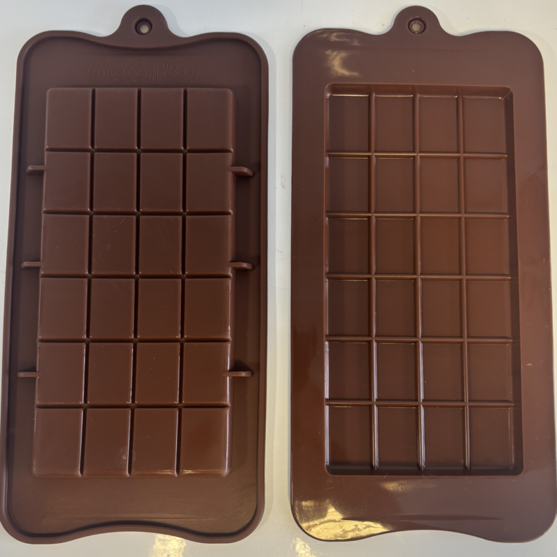 24 piece silicone mould (chocolate)